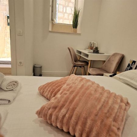 Room M&M Ντουμπρόβνικ Εξωτερικό φωτογραφία